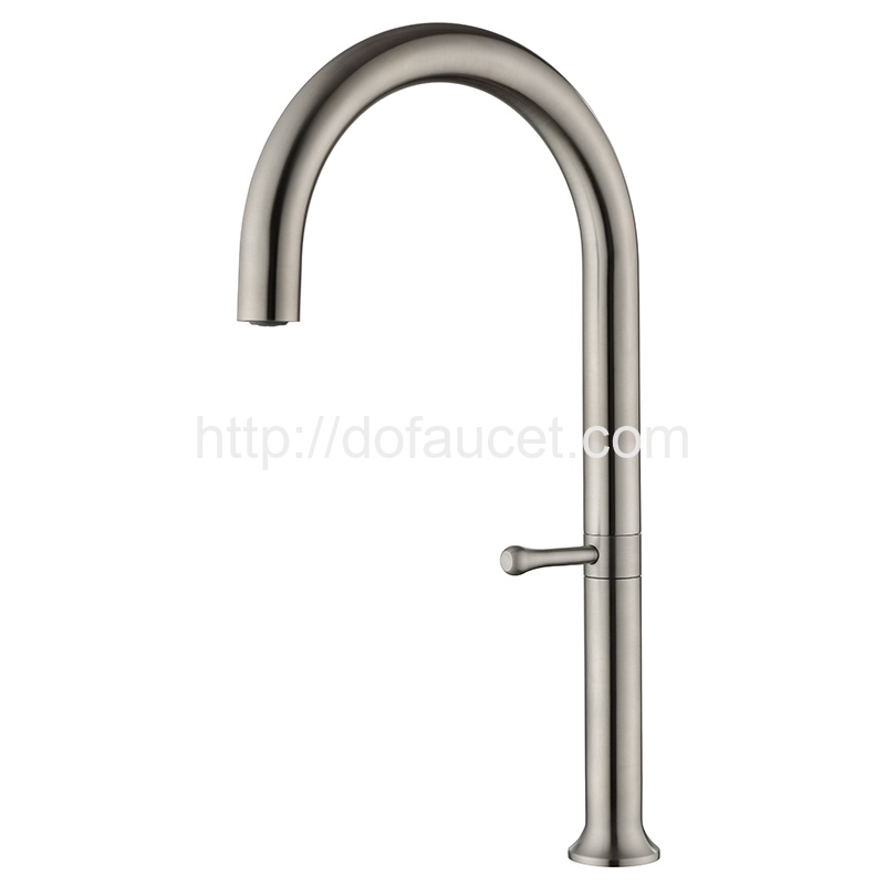 One-Piece Kitchen Faucet