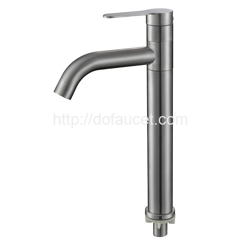 Single Cold Swivel Spout High Rise Water Tap